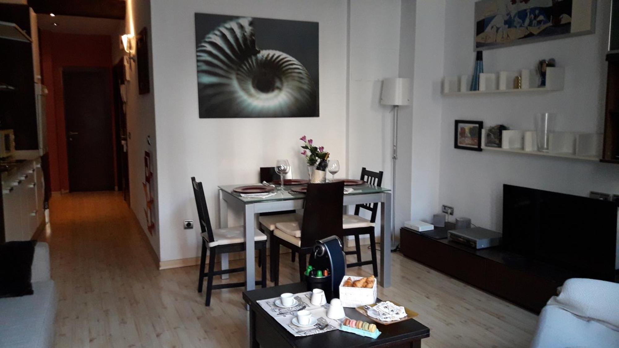 Apartamentos Centricos Barrio Del Carmen Валенсия Экстерьер фото